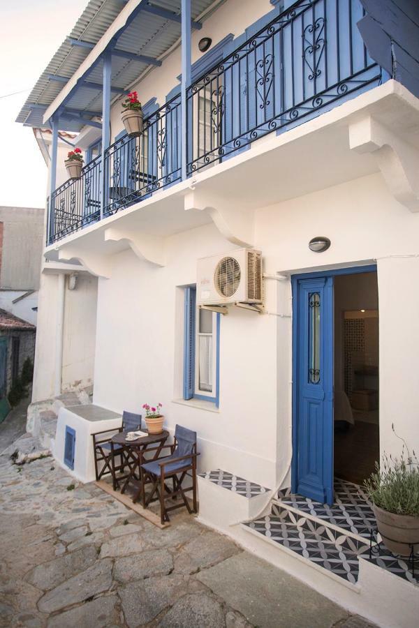 Rodia House *